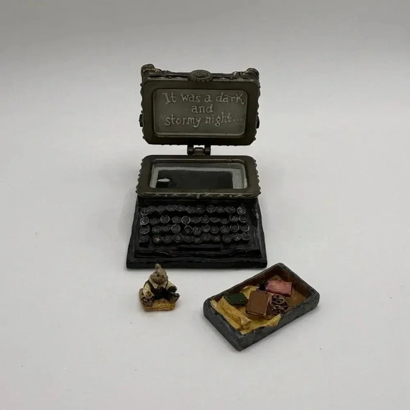 Boyds Uncle Bean's Treasure Box Wilson's Typewriter with Underwood Mcnibble‎ 3E - Picture 1 of 8